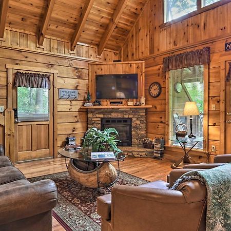 Villa Gatlinburg Mountainside Escape With Deck And Hot Tub! Exterior foto