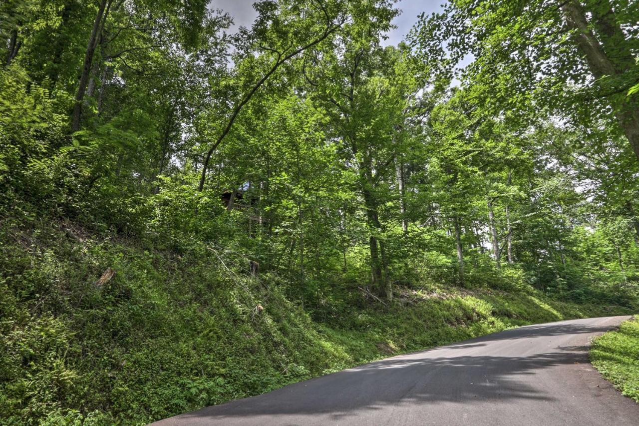 Villa Gatlinburg Mountainside Escape With Deck And Hot Tub! Exterior foto