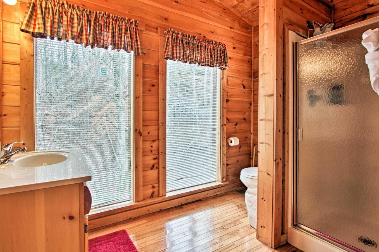 Villa Gatlinburg Mountainside Escape With Deck And Hot Tub! Exterior foto